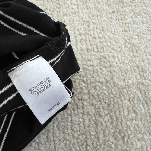 J. Jill Wearever Sleeveless Striped Maxi Dress L Black White - Picture 9 of 10